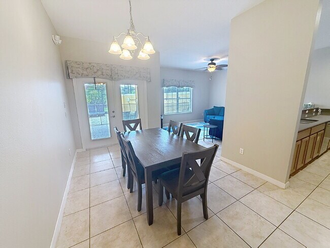 Building Photo - FURNISHED 4 bedroom townhome in Paradise Palms!