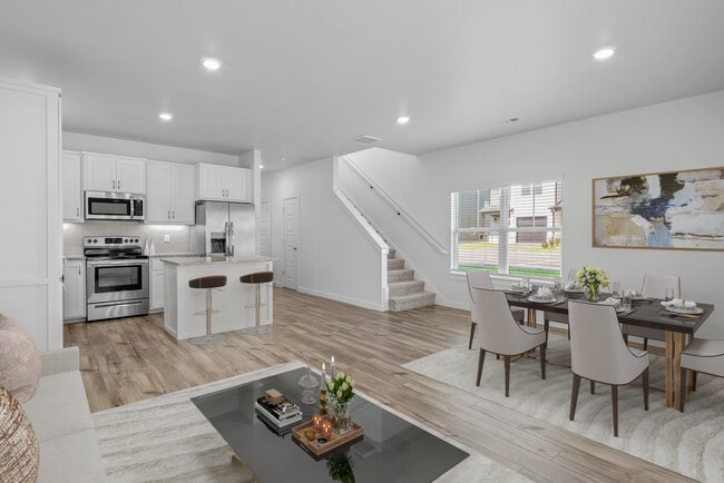Foto del edificio - 581 W Pickens Rd