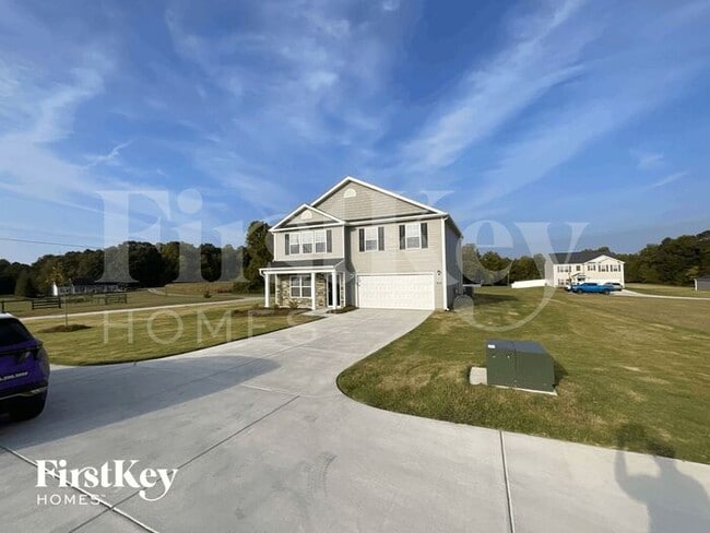 Building Photo - 133 Expansive Dr