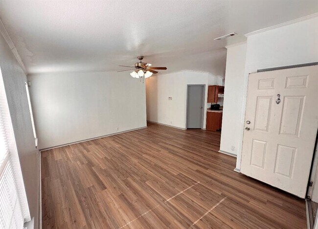Foto del edificio - 9507 Klondike St