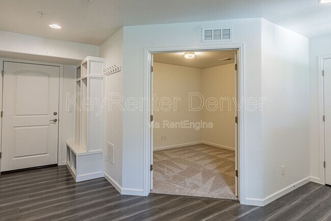 Foto del edificio - 5415 W 97th Ave