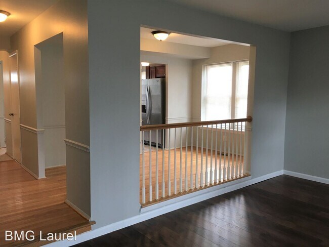Foto del edificio - 3 br, 2.5 bath House - 7018 Roslyn Ave