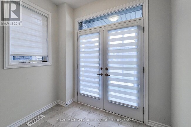 Building Photo - 440 Barker Pkwy