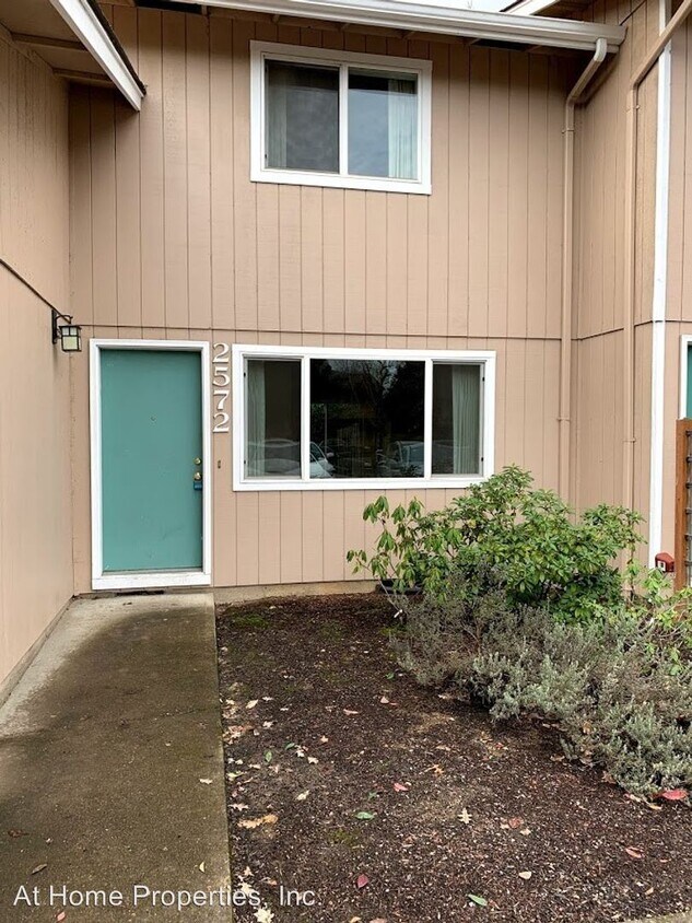 25702576 NW Fairlawn St, Corvallis, OR 97330 Room for Rent in