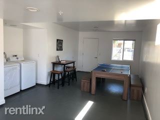 Foto del edificio - 5 br, 5 bath Townhome - 1213 N Alexandria Ave