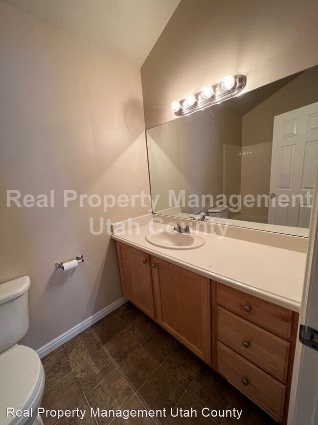 Building Photo - 4 br, 2 bath House - 3621 W Plymouth Rock Cv