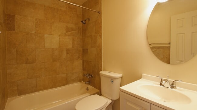 Building Photo - Stevens Manor Apartments