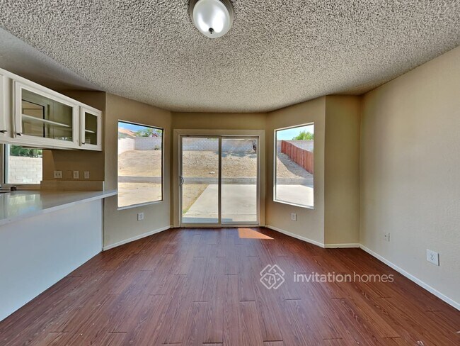 Building Photo - 2804 Rosarita St