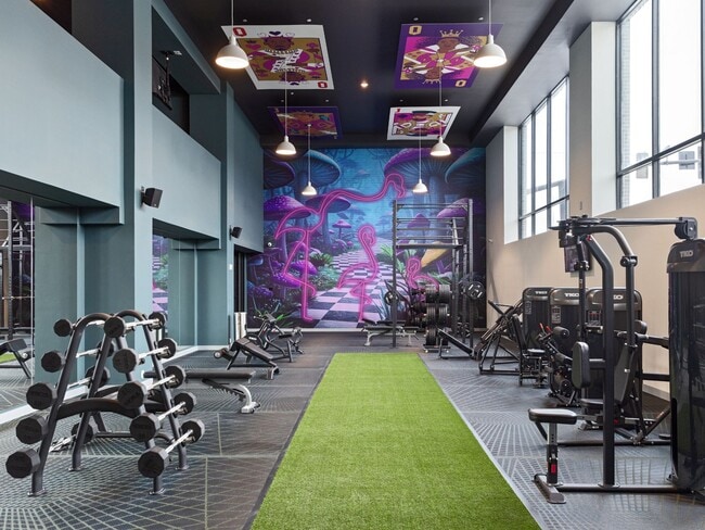 Wonderland's Fitness Center - Lux: Wonderland in Crossroads / Katz on Main