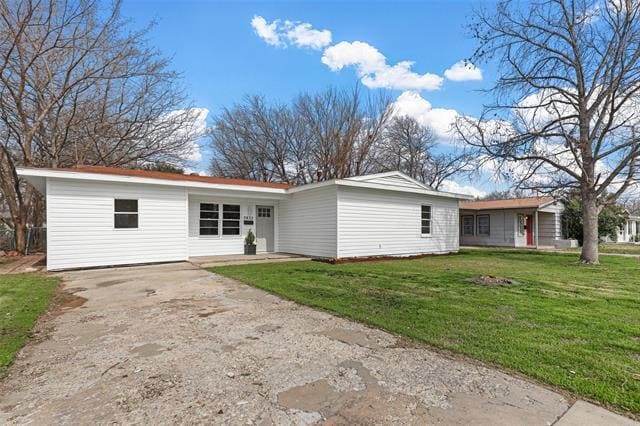 Building Photo - 5832 Tracyne Dr