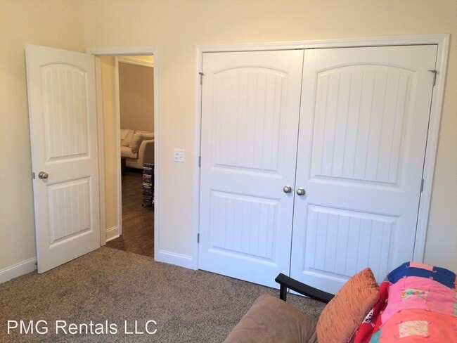 Building Photo - 3 br, 2 bath House - 110 Ledbury Cove