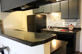 Building Photo - Summit on the Lake in Fort Worth TX