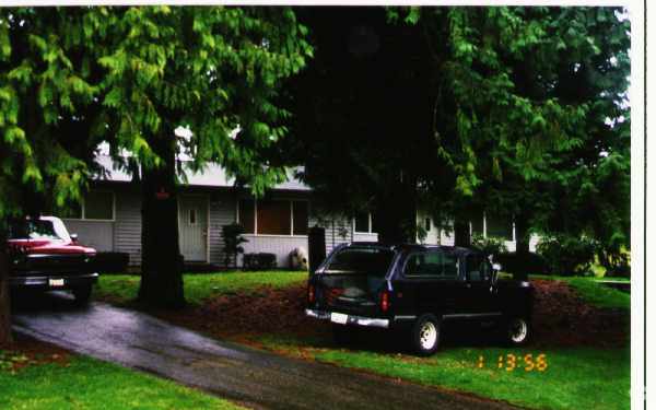 Primary Photo - 3025 95th Dr SE