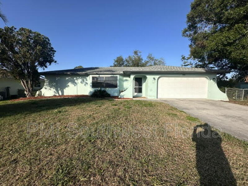 Primary Photo - 748 Forest Hill Ln