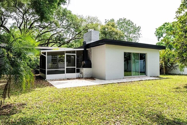Building Photo - 2909 Hargill Dr