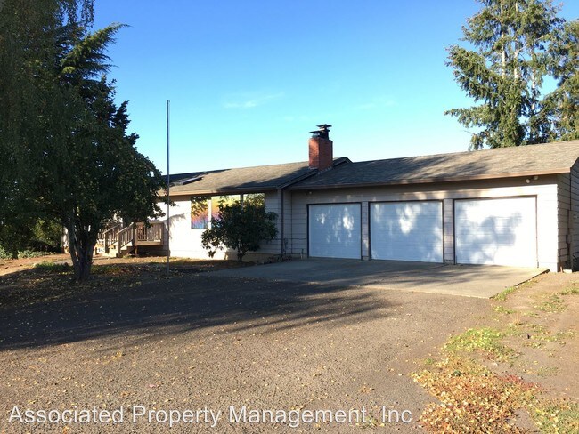 Building Photo - 8183 NW Cornelius Pass Rd