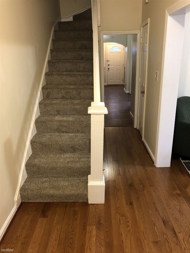 Building Photo - 4 br, 2.5 bath Townhome - 4002 New Hampshi...