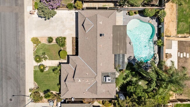 Foto del edificio - 4401 Wendy Ave