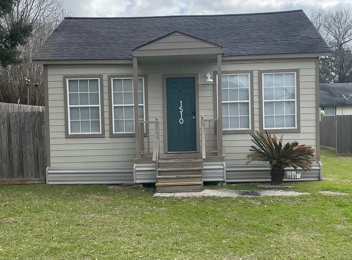 1510 Locust St, Waller, TX 77484 House Rental in Waller, TX