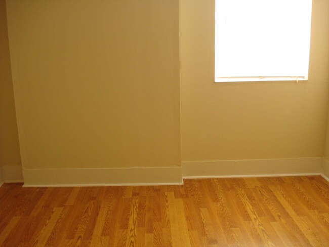 Foto del edificio - 6336 Forward Ave