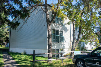 Building Photo - Cochrane House Apartments