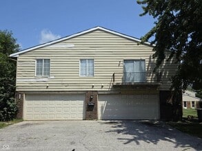 Building Photo - 3266 Lupine Dr