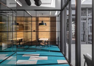 Elevate your office - Core Link at Douglas