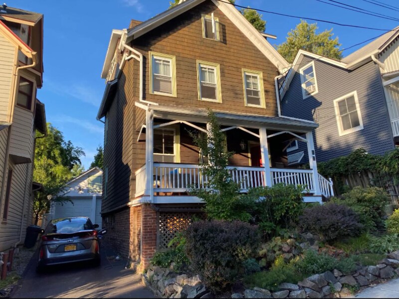 25 4th Ave, Nyack, NY 10960 House Rental in Nyack, NY