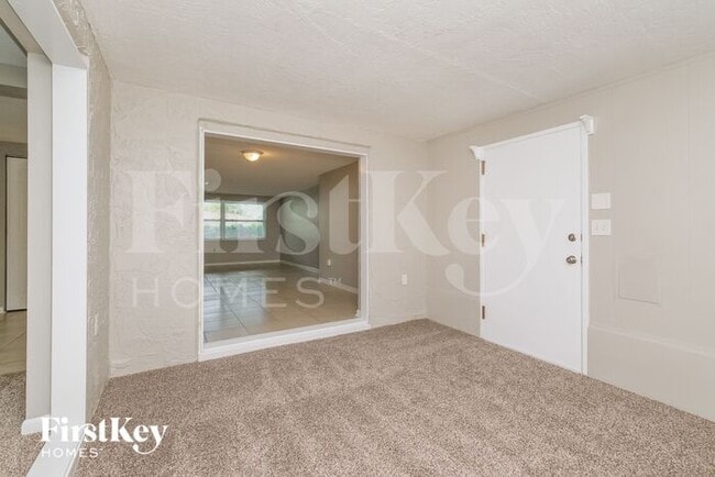 Building Photo - 8726 Cochise Ln