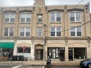 Building Photo - 102 Delaware Ave