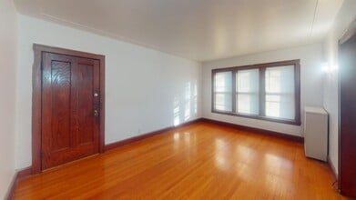 Building Photo - 5304 W Potomac Ave
