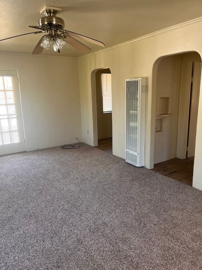 Foto del edificio - AVAILABLE NOW!! Delightful 1 bedroom, 1 ba...
