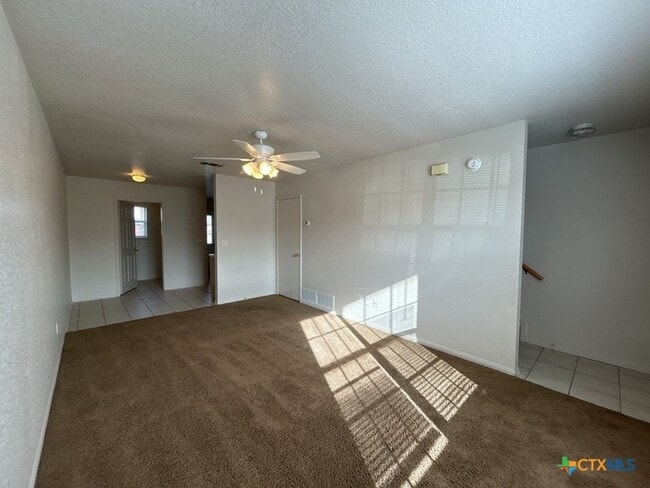 Building Photo - 2803 Cantabrian Dr