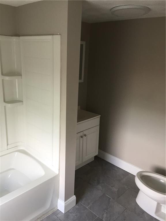 Foto del edificio - 64 Lyon Ave