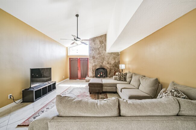 Foto del edificio - 4708 N Cashel Cir