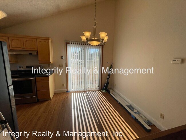 Foto del edificio - 3 br, 1.5 bath House - 7777 S Steele St