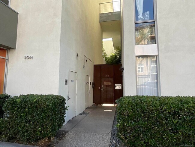 Building Photo - 2084 Kettner Blvd