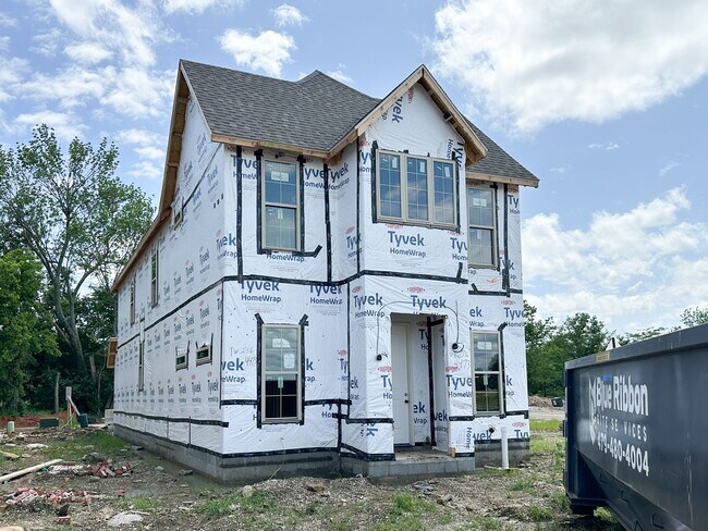 Building Photo - 4473 W Bronco Dr