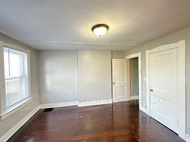 Foto del edificio - 1249 E 15th Ave
