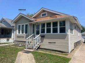 Building Photo - 7511 Monroe Ave