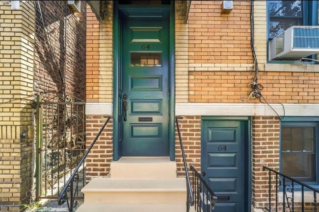 Building Photo - 64 Wallis Ave