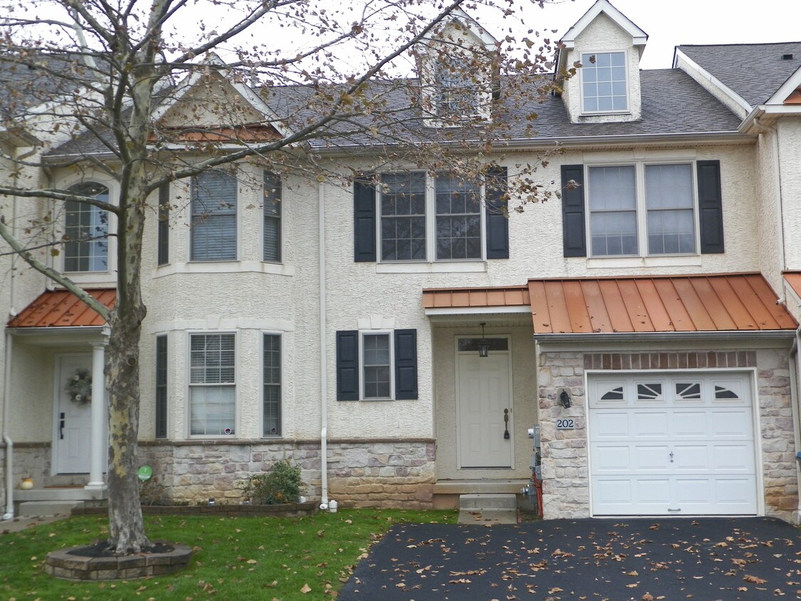 202 Barefield Ln, Conshohocken, PA 19428 Townhome Rentals in