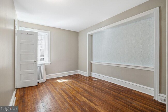 Foto del edificio - 7103 Penarth Ave