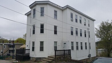 Building Photo - 630 Main St