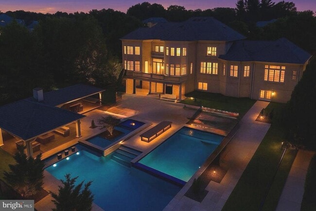Building Photo - 860 Nicholas Run Dr