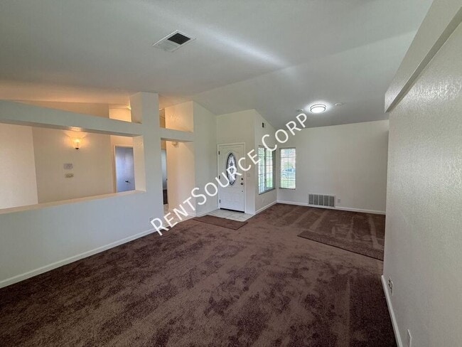 Foto del edificio - 2240 Westpark Dr