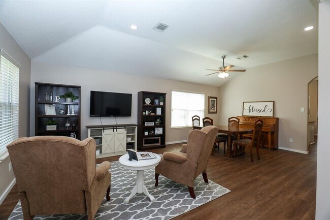 Foto del edificio - 18023 Melissa Springs Dr