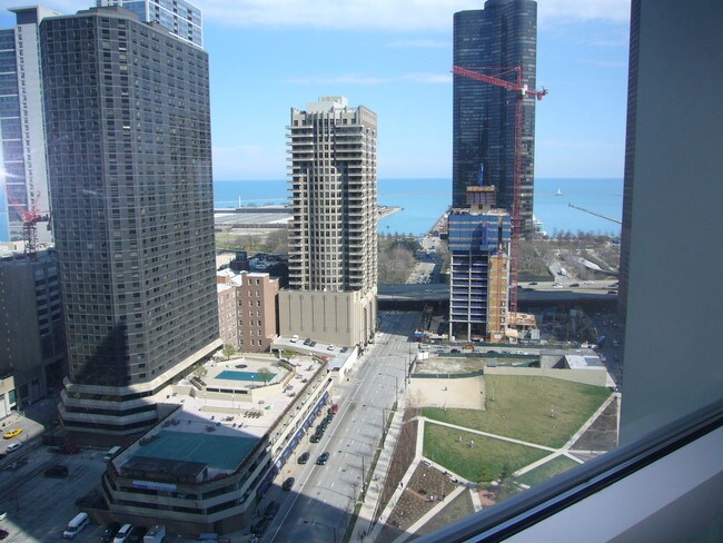 Foto del edificio - 512 N McClurg Ct