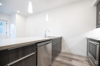 Building Photo - 15041 94 Ave NW