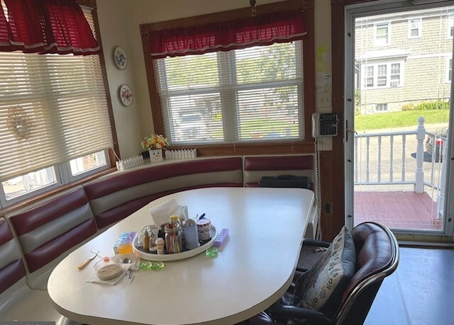 Photo - 518 Davisville Rd House